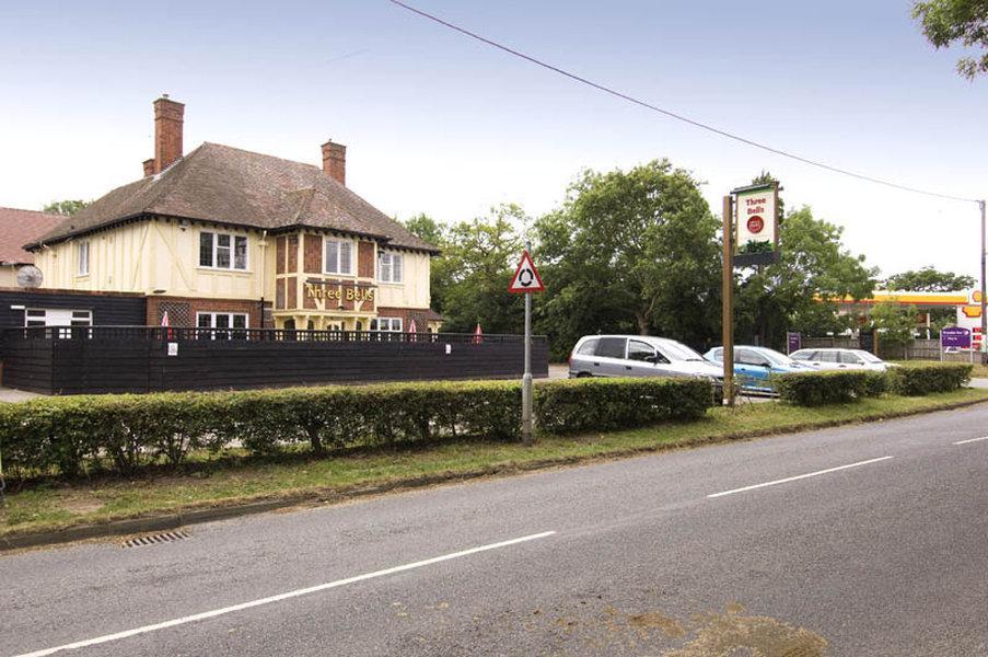 Premier Inn Lymington Bagian luar foto